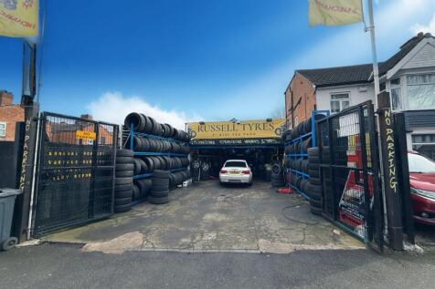111 Russell Road, Hall Green, Birmingham, B28 8SQ