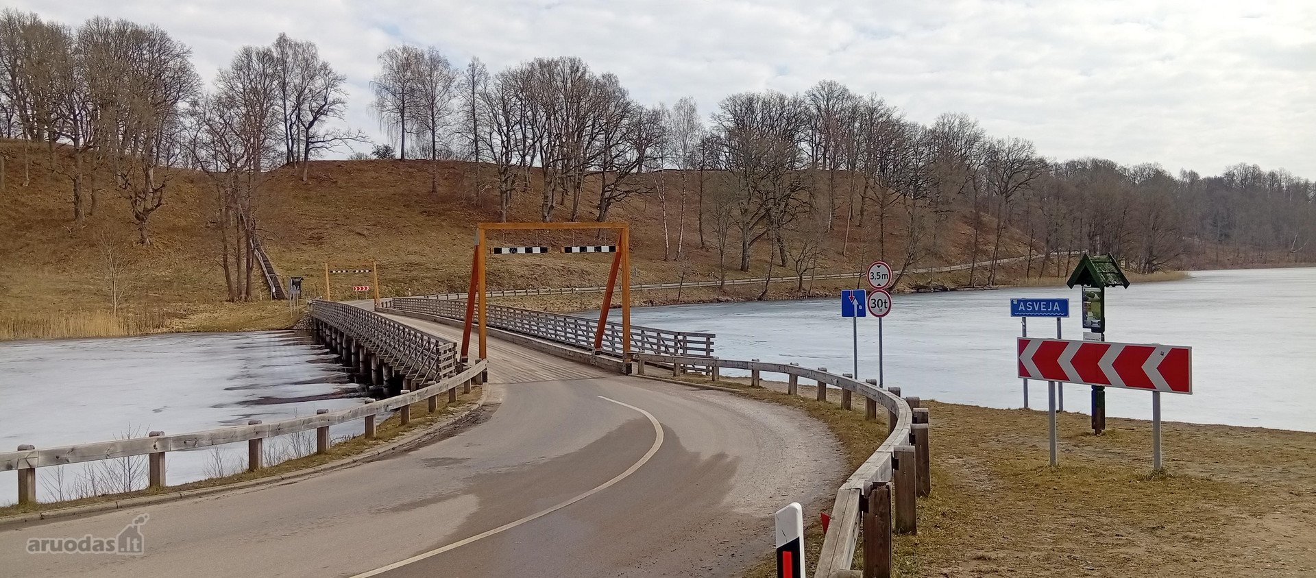 Molėtų r. sav., Murališkių k. Murališkių g.