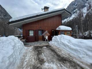 Courmayeur,  IT