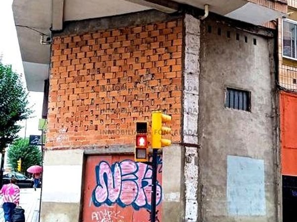 Gijón,  ES