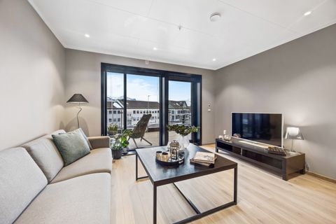 Sentrum 16 A, Storslett