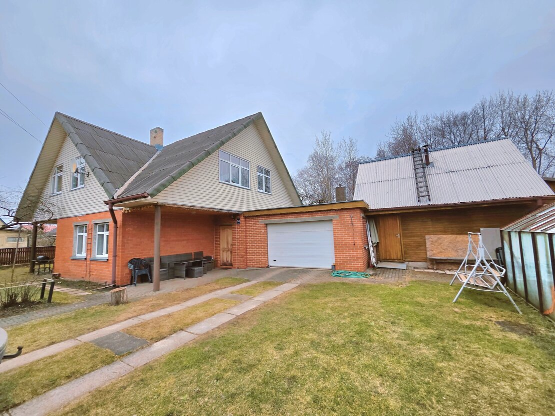 Ziediņu iela 14, Carnikava