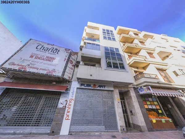 Torrevieja,  ES