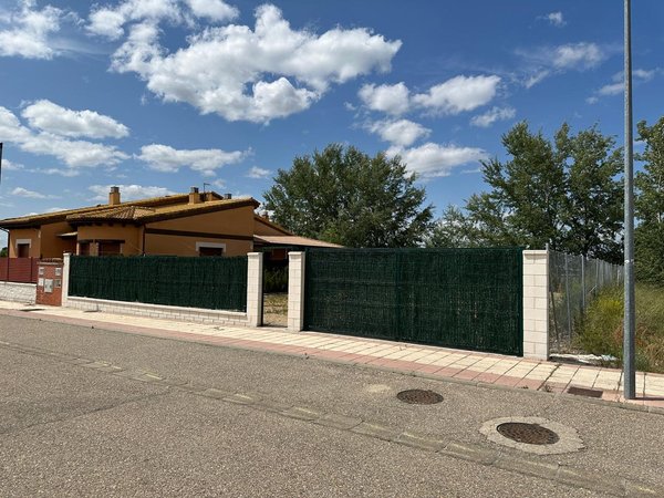 Aldeamayor de San Martin,  ES