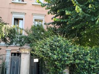 Modena,  IT