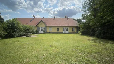 2425 Nickelsdorf
