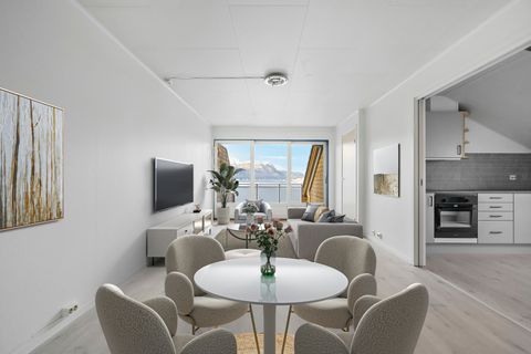 Sørstrandsvegen 41, Sandane