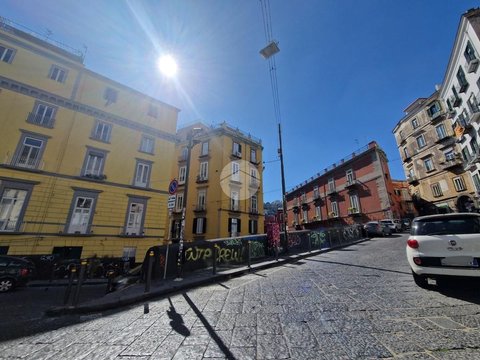 Naples,  IT