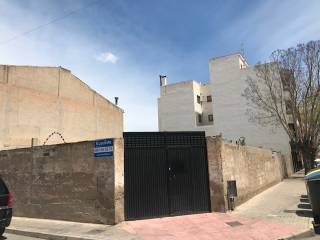 Novelda,  ES