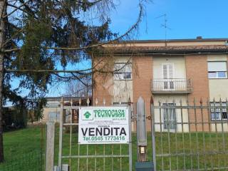 Bagnacavallo,  IT