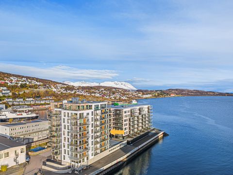 Holstneset 16, Harstad