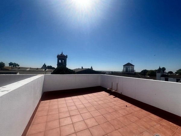 Palomares del Río,  ES