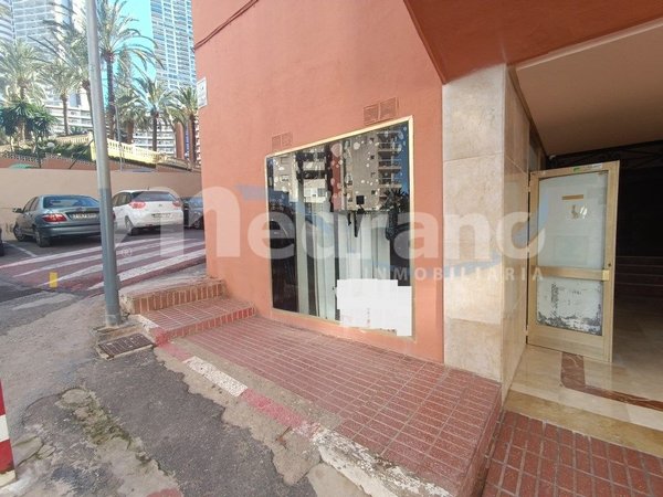 Benidorm,  ES