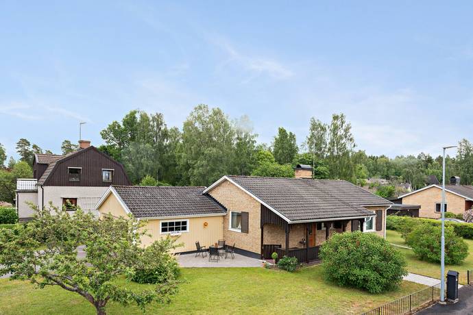 Hovmantorp, Lessebo kommun