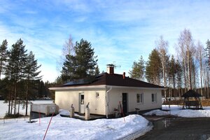Huhmarinteentie 8, Polvijärvi