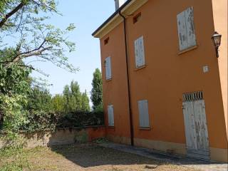 Modena,  IT