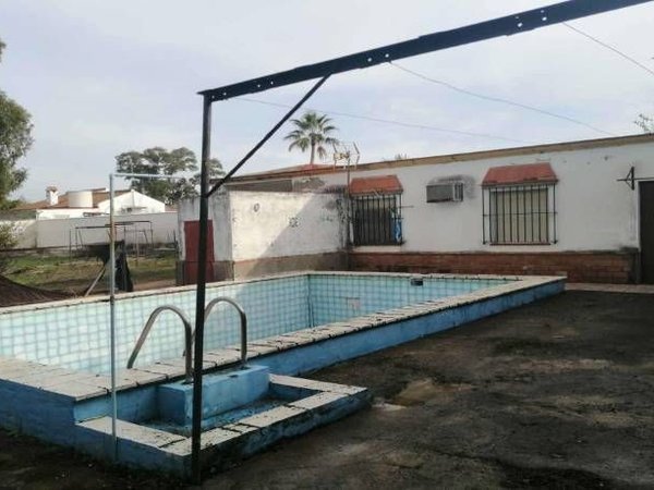 Carmona,  ES