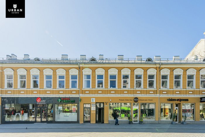 Kaunas, Senamiestis, Laisvės al., prieš 40 min.