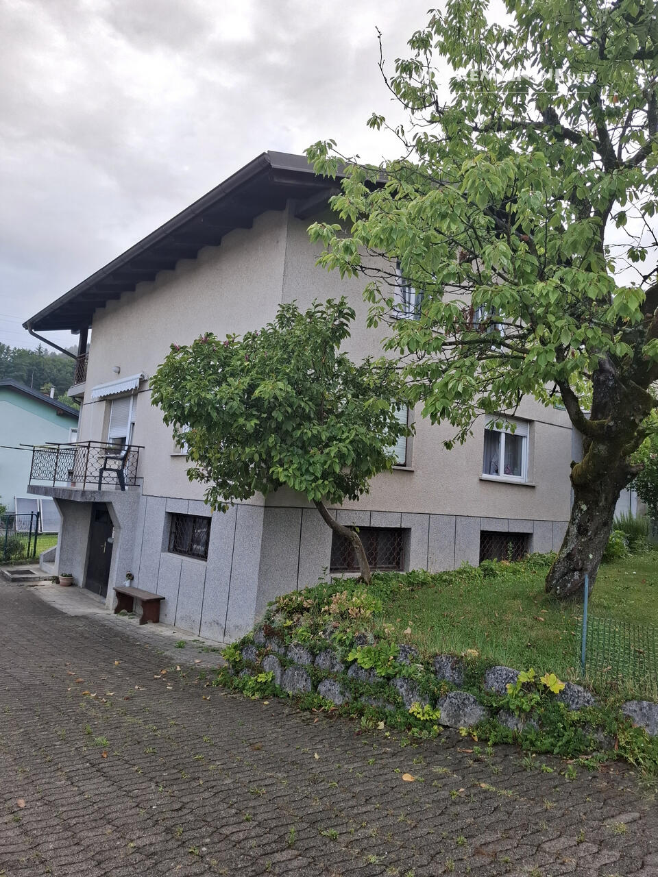 Prodaja, hiša, samostojna: ČRNUŠKA GMAJNA, 170 m2