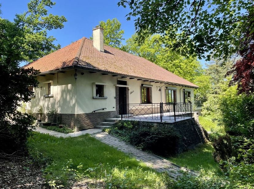 Adres op aanvraag 1325 Chaumont-Gistoux