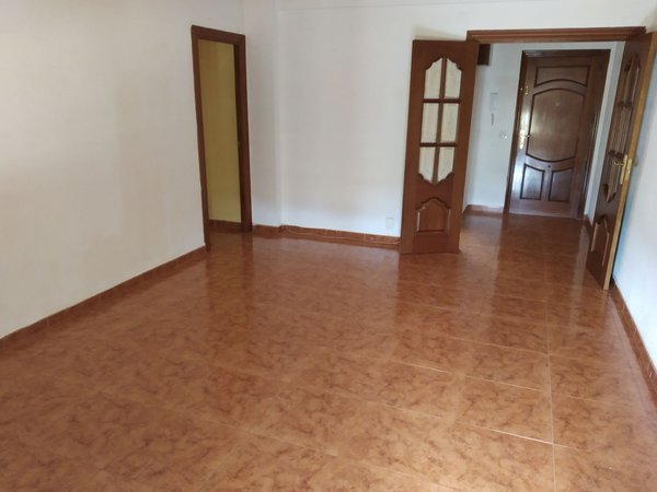 Medina de Rioseco,  ES