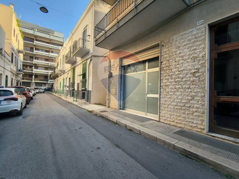 Monopoli,  IT