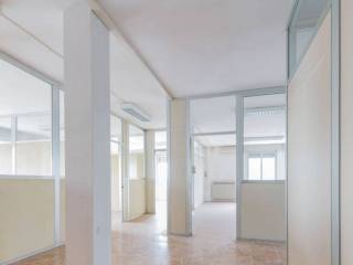 Novara,  IT