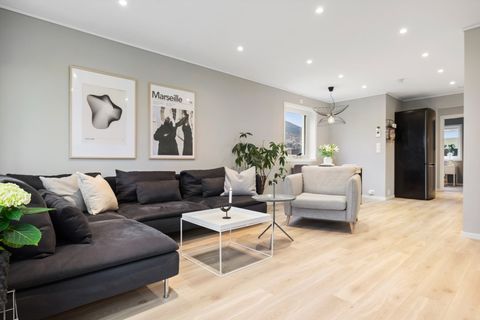 Rotsetstranda 5B, Volda