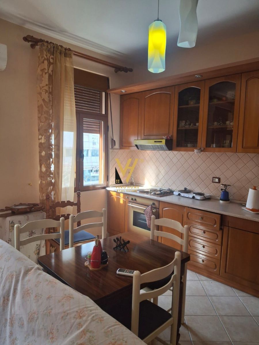 Vlora Perfecture, Vlora - city