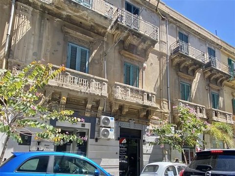 Messina,  IT