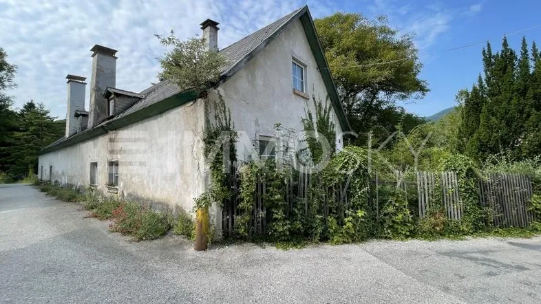 2754 Waldegg