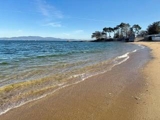 Vilanova de Arousa,  ES