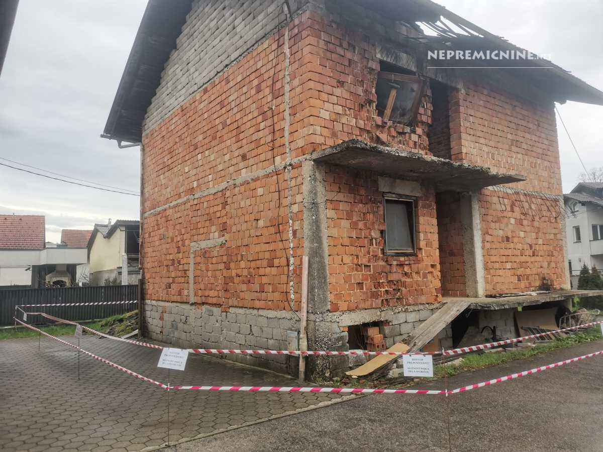 Prodaja, hiša, samostojna: VIŽMARJE, 300 m2