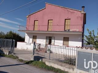 Chieti,  IT