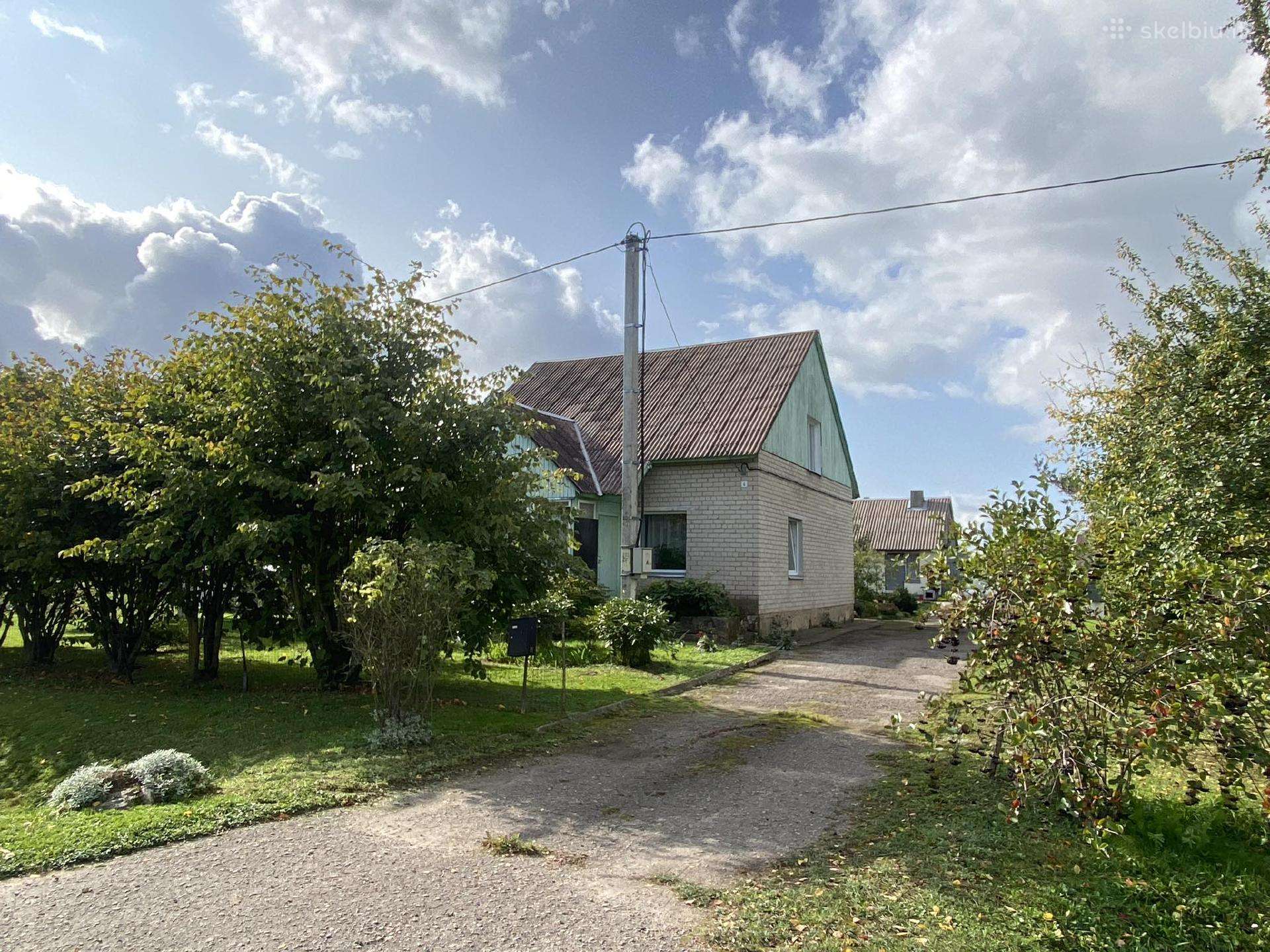Joniškio r. sav., Lieporų k. Liepų g.