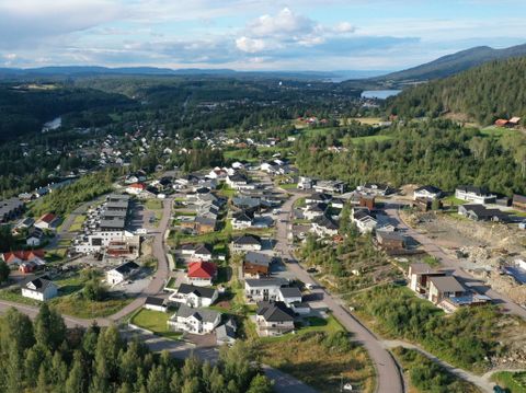 Melumveien, Åmot