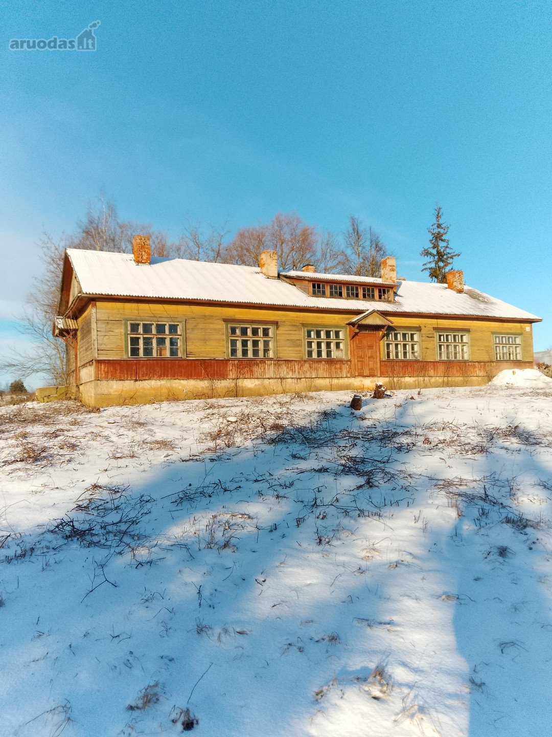 Pakruojo r. sav., Linkuvos m. S. Dariaus ir S. Girėno g.