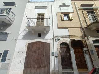 Mola di Bari,  IT