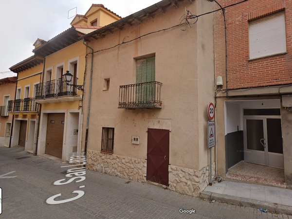 Peñafiel,  ES