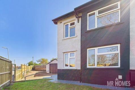 Plymouthwood Crescent, Ely, Cardiff CF5 4DN