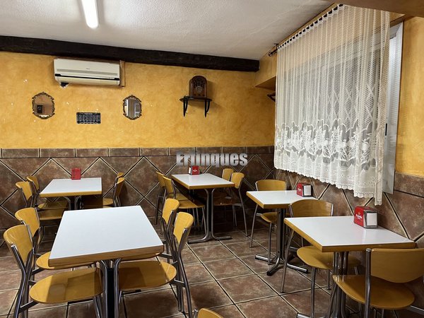 Terrassa,  ES