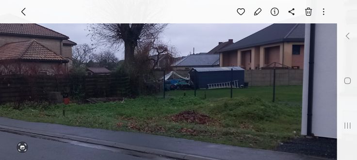 7110 La louvière
