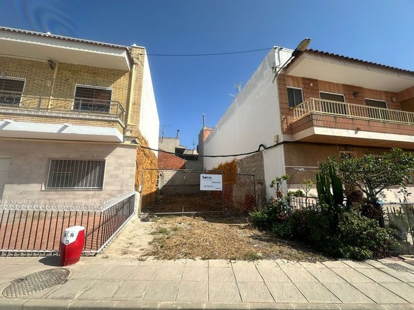 Orihuela,  ES