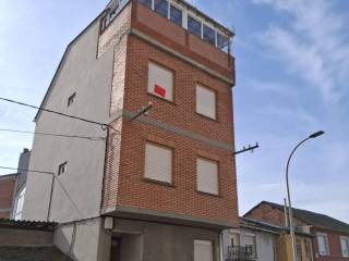 Cubillos del Sil,  ES