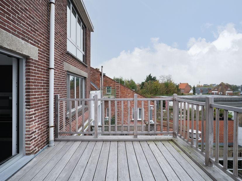Guido Gezellelaan 45 9800 Deinze