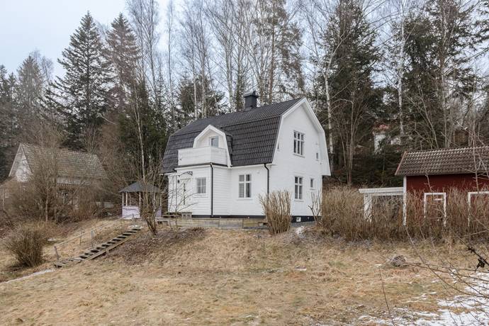 Kolsva, Köpings kommun