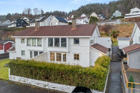 Gråsteinsveien 11B, Flekkefjord