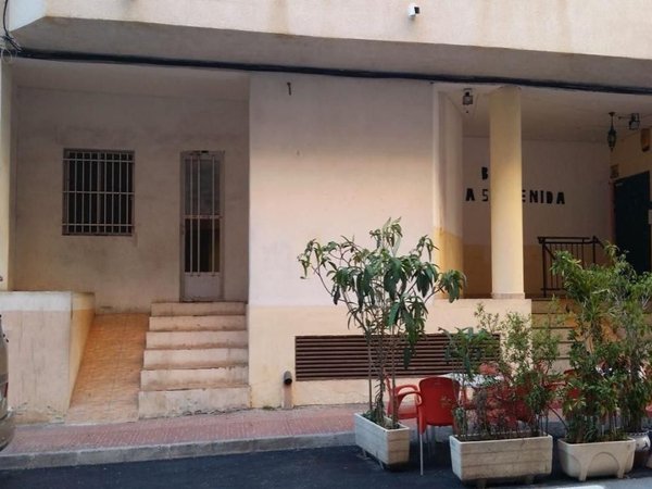 Torrevieja,  ES