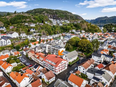 Nygaten 7, Flekkefjord