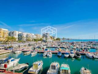 Marbella,  ES
